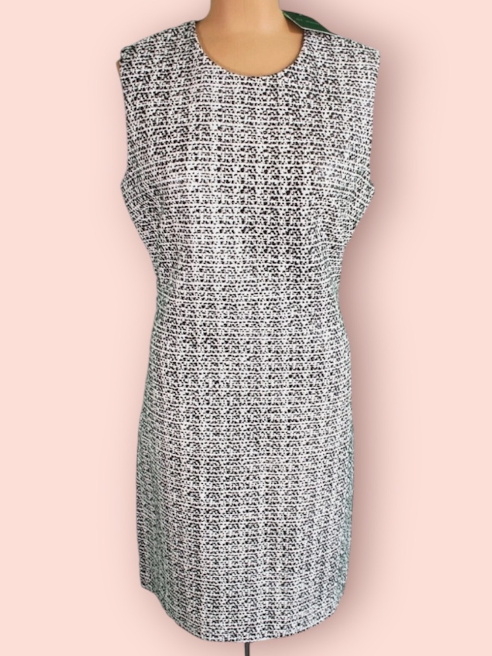 ST JOHN Laminated Tweed Sheath Dress